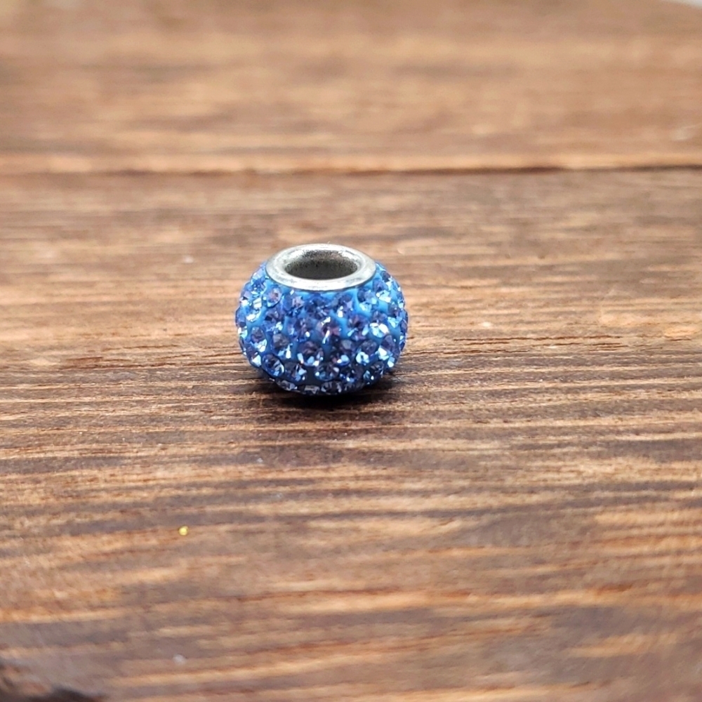 Icy fire charm‎ crystal sparkle